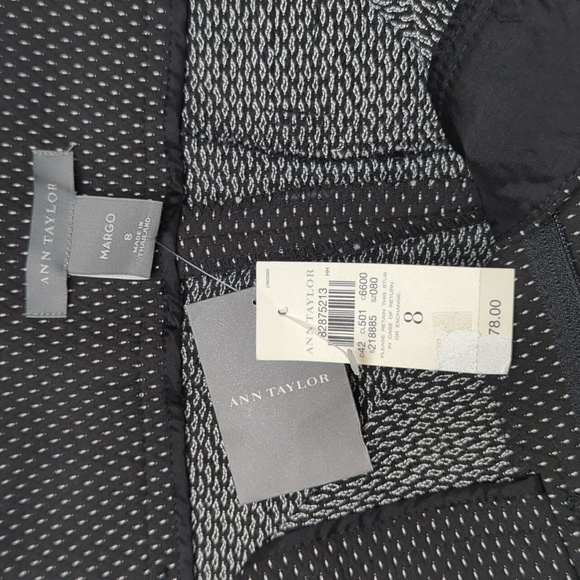 Ann Taylor MARGO Capri Pant Black Small White Dot Print Classic Timeless Size 8 - Picture 7 of 8
